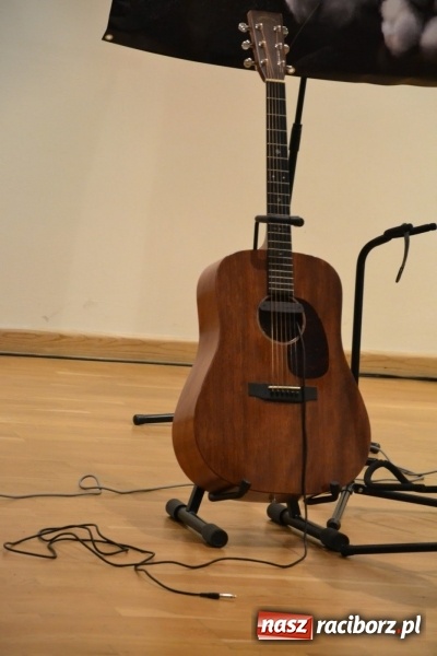 Zdjęcie w galerii na portalu naszraciborz.pl: Guitar Mark - koncert bluesa z elementami edukacyjnymi za nami  wiadomości z regionu