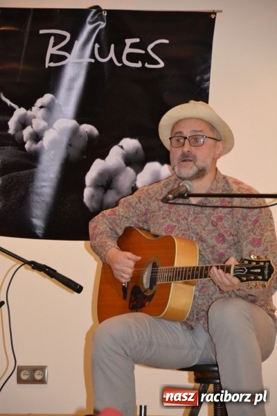 Zdjęcie w galerii na portalu naszraciborz.pl: Guitar Mark - koncert bluesa z elementami edukacyjnymi za nami  wiadomości z regionu