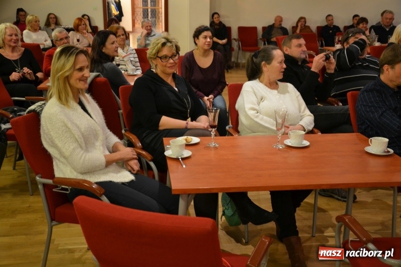 Zdjęcie w galerii na portalu naszraciborz.pl: Guitar Mark - koncert bluesa z elementami edukacyjnymi za nami  wiadomości z regionu