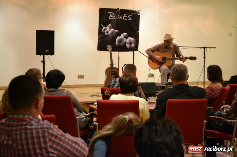 Zdjęcie w galerii na portalu naszraciborz.pl: Guitar Mark - koncert bluesa z elementami edukacyjnymi za nami  wiadomości z regionu