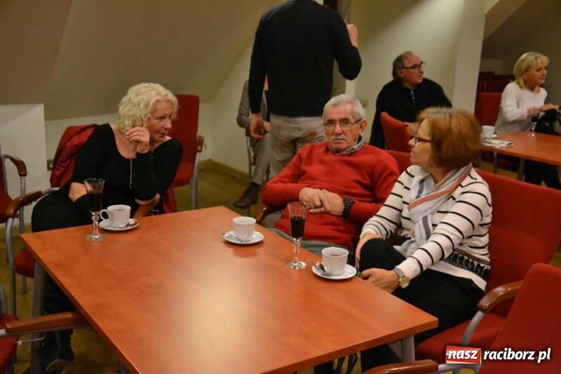 Zdjęcie w galerii na portalu naszraciborz.pl: Guitar Mark - koncert bluesa z elementami edukacyjnymi za nami  wiadomości z regionu