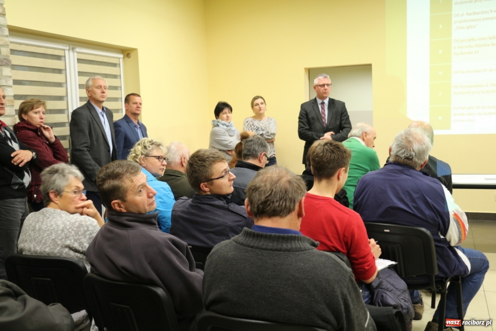 Zdjęcie w galerii na portalu naszraciborz.pl: Spotkanie z mieszkańcami w sprawie budowy kanalizacji w gminie Kornowac wiadomości z regionu