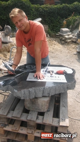 Zdjęcie w galerii na portalu naszraciborz.pl: Porucznik Eugeniusz Chyliński i cichociemni - coraz żywsza pamięć o bohaterze spoczywającym w Raciborzu wiadomości z regionu