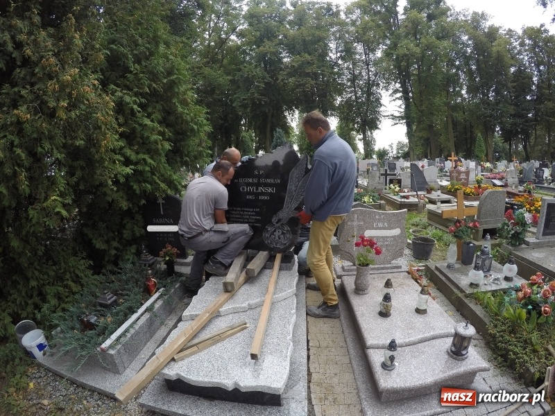 Zdjęcie w galerii na portalu naszraciborz.pl: Porucznik Eugeniusz Chyliński i cichociemni - coraz żywsza pamięć o bohaterze spoczywającym w Raciborzu wiadomości z regionu