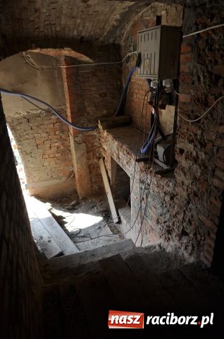 Zdjęcie w galerii na portalu naszraciborz.pl: Dobre tempo prac na zamku wiadomości z regionu