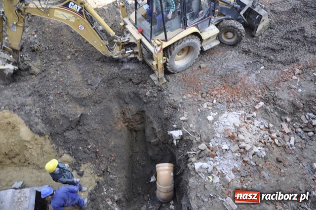 Zdjęcie w galerii na portalu naszraciborz.pl: Dobre tempo prac na zamku wiadomości z regionu