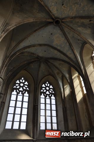 Zdjęcie w galerii na portalu naszraciborz.pl: Dobre tempo prac na zamku wiadomości z regionu