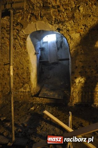 Zdjęcie w galerii na portalu naszraciborz.pl: Dobre tempo prac na zamku wiadomości z regionu