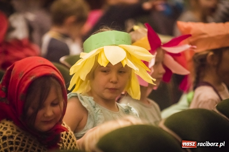 Zdjęcie w galerii na portalu naszraciborz.pl: I Przegląd Małych Form Teatralnych w RCK wiadomości z regionu