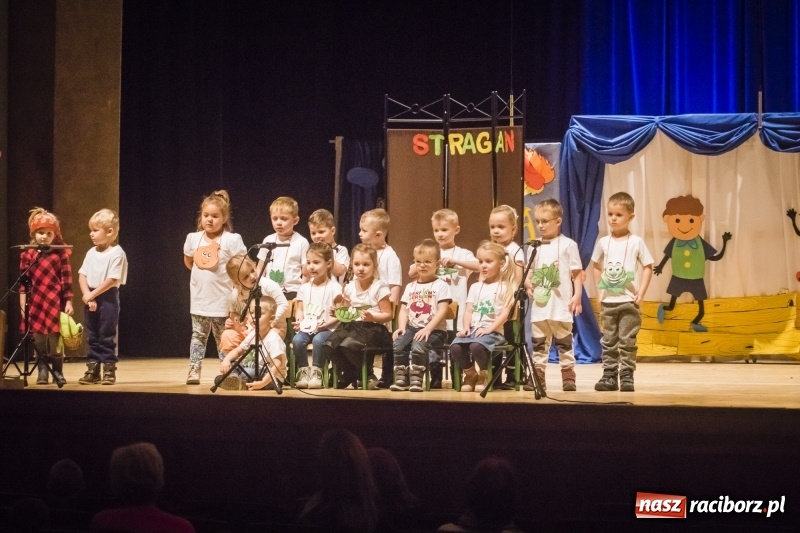 Zdjęcie w galerii na portalu naszraciborz.pl: I Przegląd Małych Form Teatralnych w RCK wiadomości z regionu