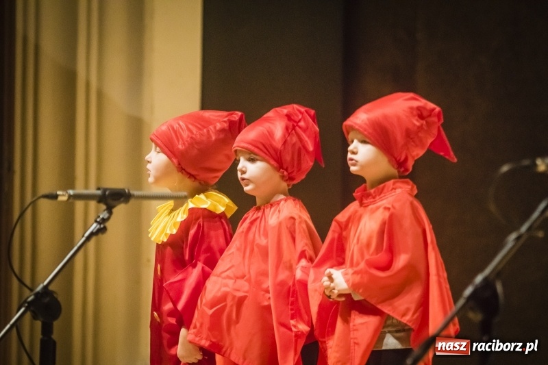 Zdjęcie w galerii na portalu naszraciborz.pl: I Przegląd Małych Form Teatralnych w RCK wiadomości z regionu