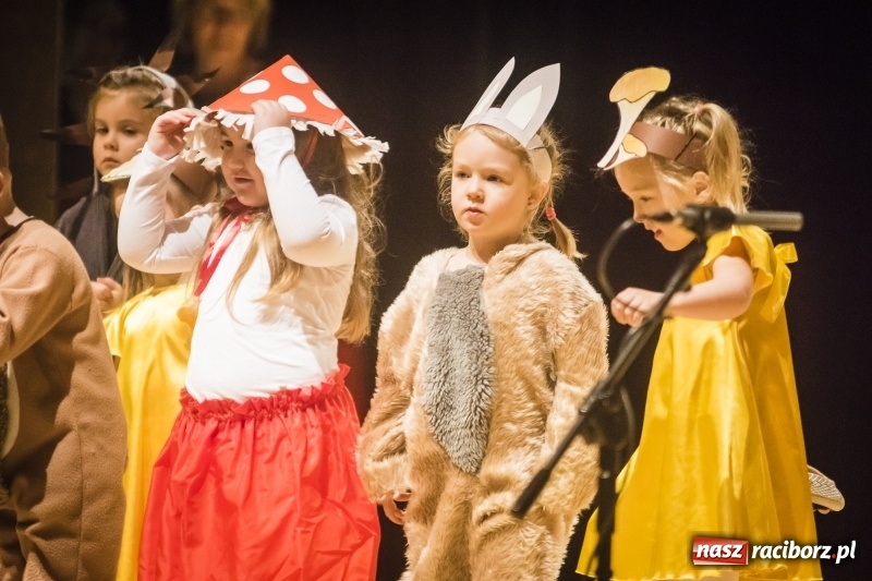 Zdjęcie w galerii na portalu naszraciborz.pl: I Przegląd Małych Form Teatralnych w RCK wiadomości z regionu