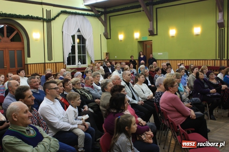 Zdjęcie w galerii na portalu naszraciborz.pl: Swojsko i sielsko. Remigiusz Rączka w Borucinie wiadomości z regionu