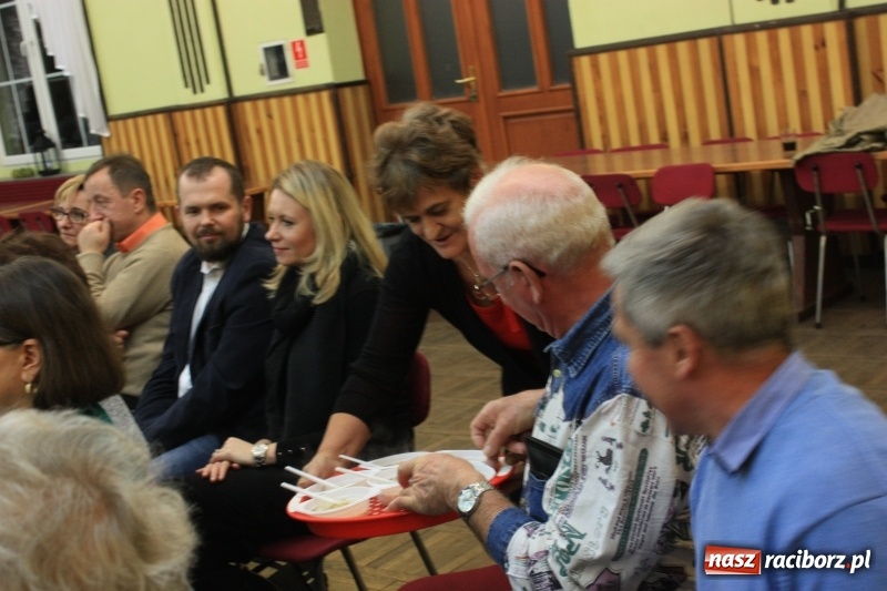 Zdjęcie w galerii na portalu naszraciborz.pl: Swojsko i sielsko. Remigiusz Rączka w Borucinie wiadomości z regionu