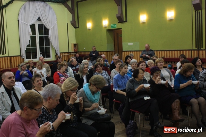 Zdjęcie w galerii na portalu naszraciborz.pl: Swojsko i sielsko. Remigiusz Rączka w Borucinie wiadomości z regionu