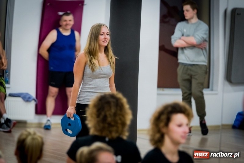 Zdjęcie w galerii na portalu naszraciborz.pl: Paula Mocior i Piotr Borecki gośćmi specjalnymi trzecich urodzin BrooklynGym wiadomości z regionu