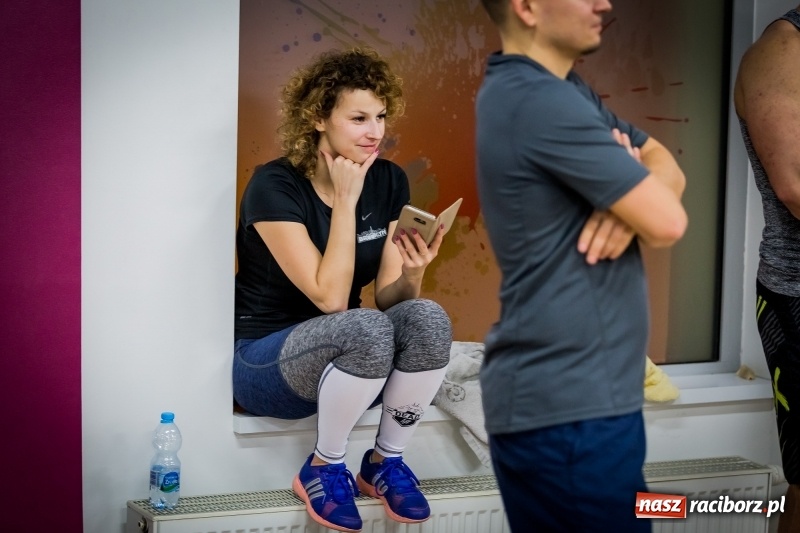 Zdjęcie w galerii na portalu naszraciborz.pl: Paula Mocior i Piotr Borecki gośćmi specjalnymi trzecich urodzin BrooklynGym wiadomości z regionu