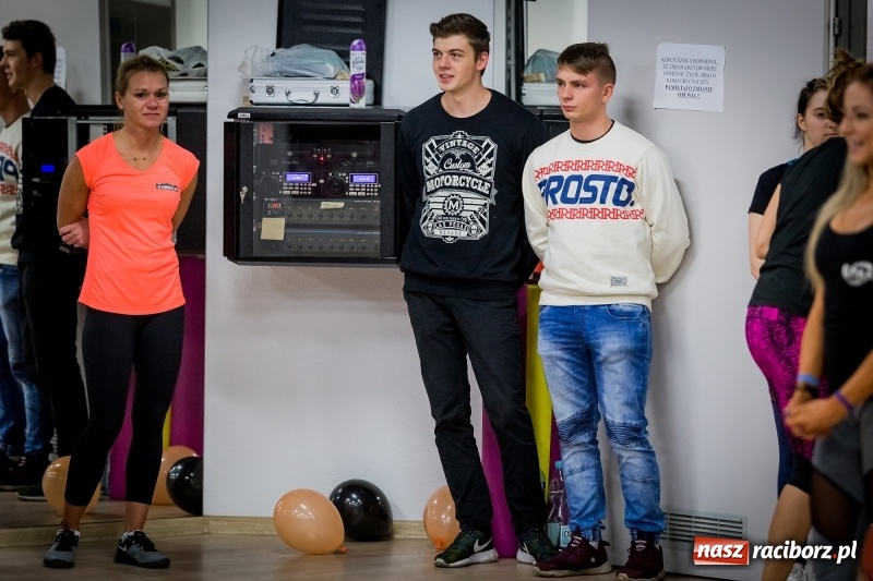Zdjęcie w galerii na portalu naszraciborz.pl: Paula Mocior i Piotr Borecki gośćmi specjalnymi trzecich urodzin BrooklynGym wiadomości z regionu