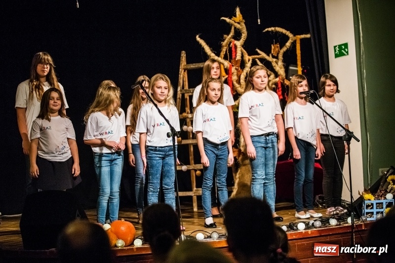 Zdjęcie w galerii na portalu naszraciborz.pl: Jesienne Granie w Młodzieżowym Domu Kultury wiadomości z regionu