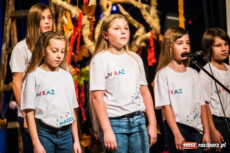 Zdjęcie w galerii na portalu naszraciborz.pl: Jesienne Granie w Młodzieżowym Domu Kultury wiadomości z regionu