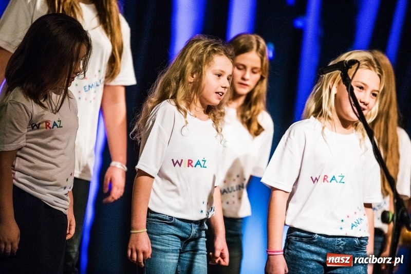 Zdjęcie w galerii na portalu naszraciborz.pl: Jesienne Granie w Młodzieżowym Domu Kultury wiadomości z regionu