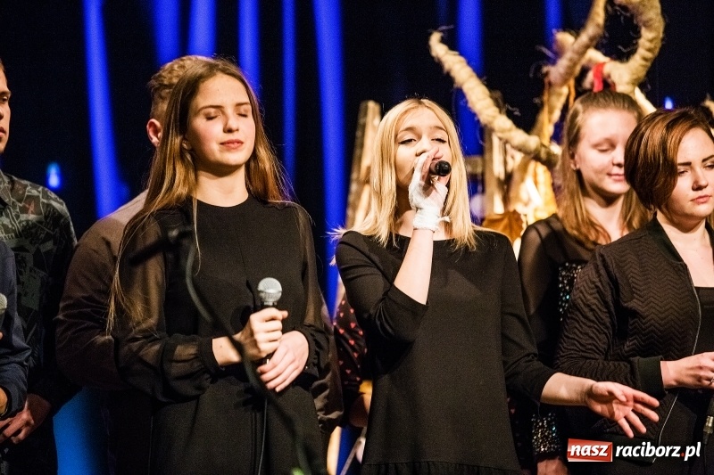 Zdjęcie w galerii na portalu naszraciborz.pl: Jesienne Granie w Młodzieżowym Domu Kultury wiadomości z regionu