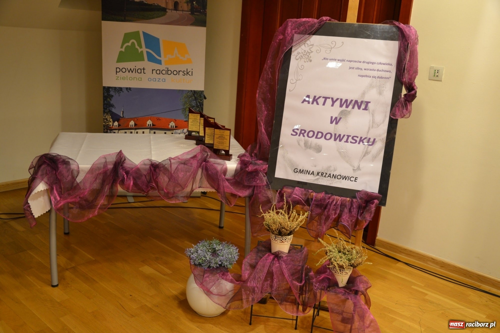 Zdjęcie w galerii na portalu naszraciborz.pl: Aktywni dla Społeczeństwa w gminie Krzanowice - gala na Zamku Piastowskim wiadomości z regionu