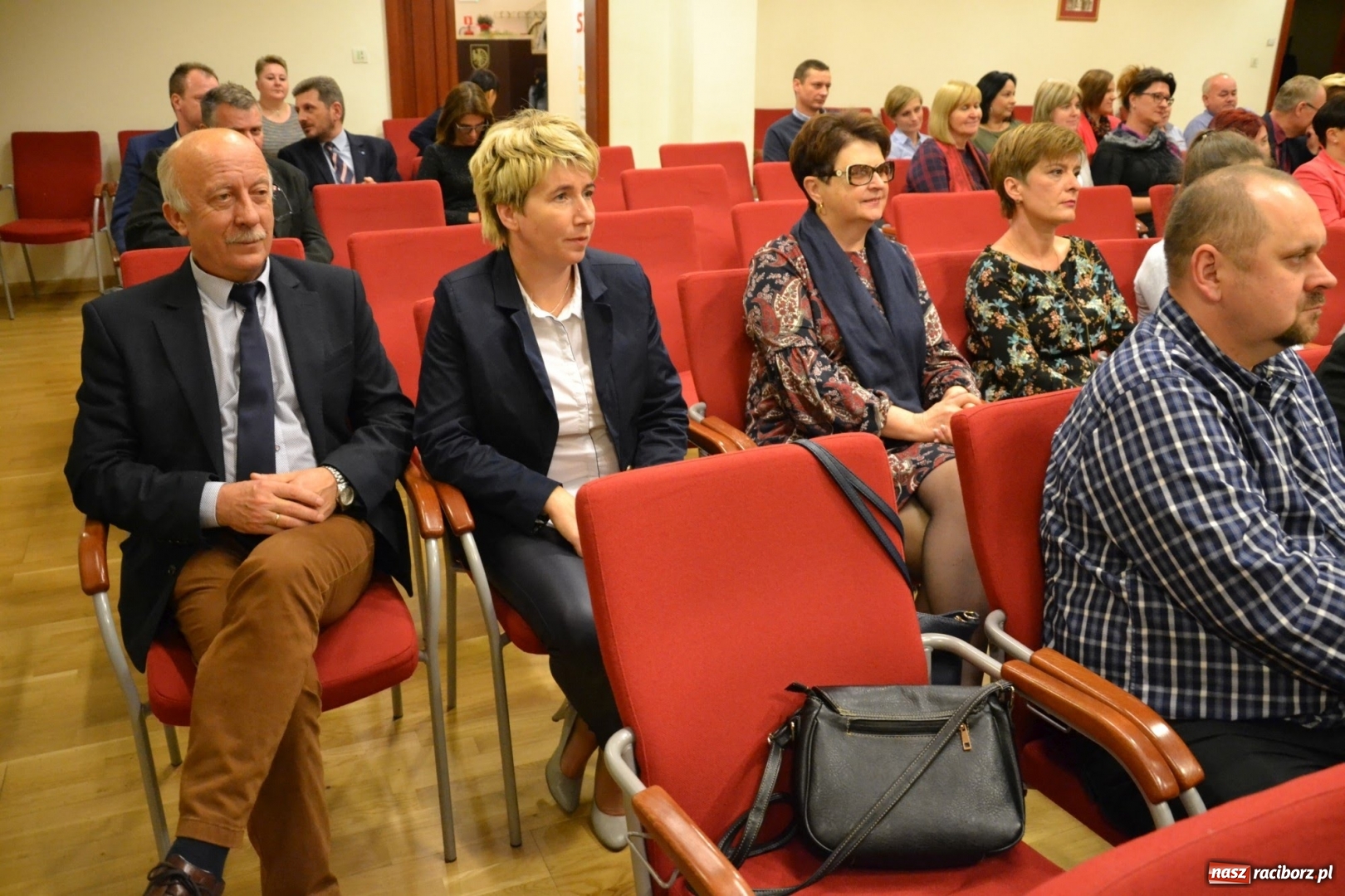 Zdjęcie w galerii na portalu naszraciborz.pl: Aktywni dla Społeczeństwa w gminie Krzanowice - gala na Zamku Piastowskim wiadomości z regionu