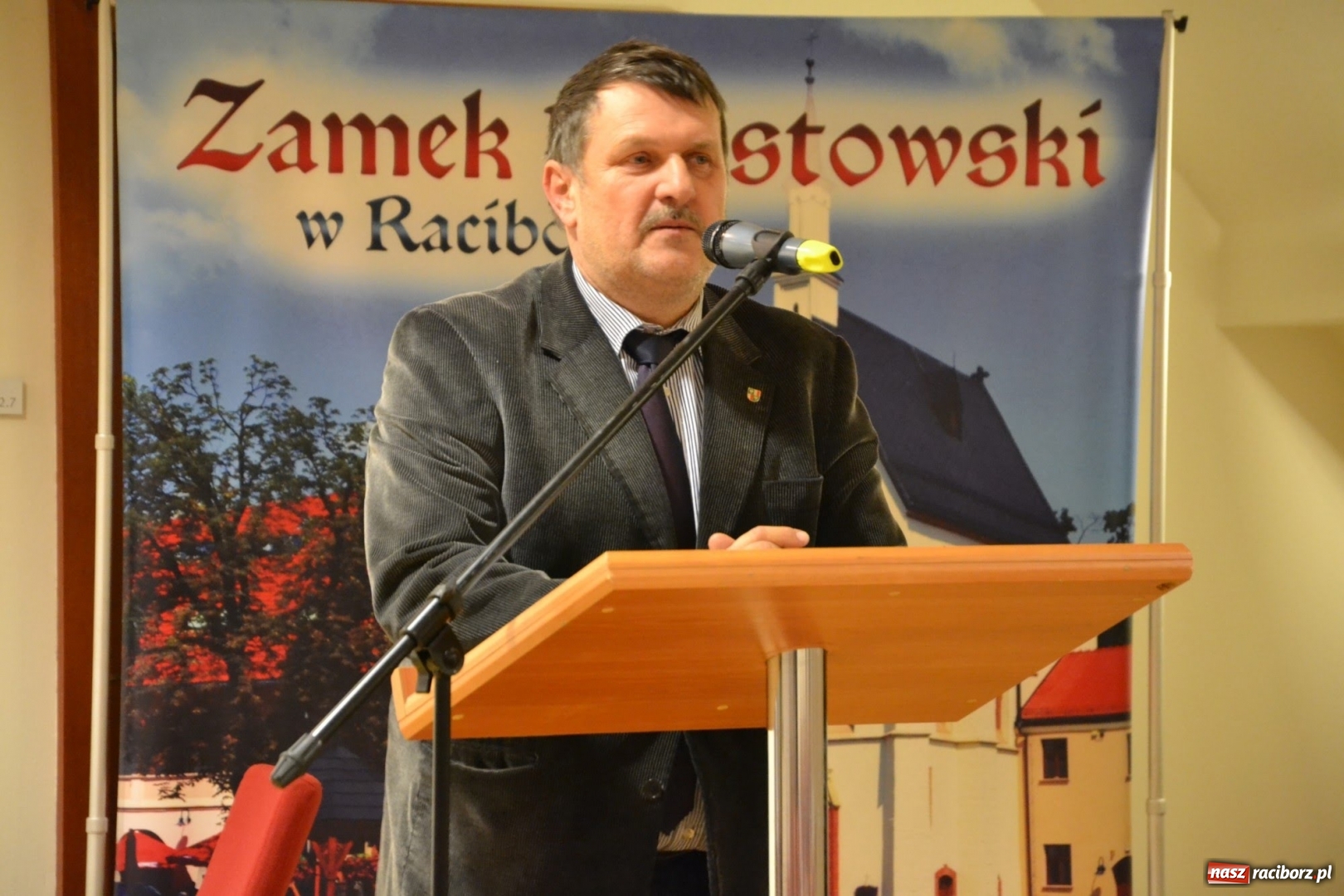 Zdjęcie w galerii na portalu naszraciborz.pl: Aktywni dla Społeczeństwa w gminie Krzanowice - gala na Zamku Piastowskim wiadomości z regionu