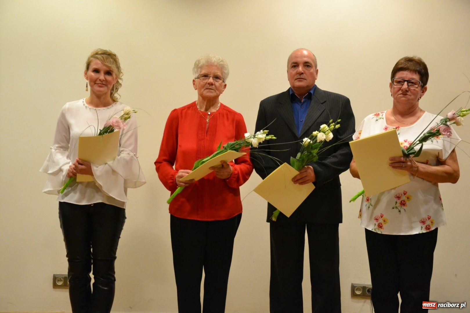 Zdjęcie w galerii na portalu naszraciborz.pl: Aktywni dla Społeczeństwa w gminie Krzanowice - gala na Zamku Piastowskim wiadomości z regionu