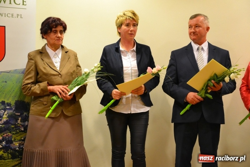 Zdjęcie w galerii na portalu naszraciborz.pl: Aktywni dla Społeczeństwa w gminie Krzanowice - gala na Zamku Piastowskim wiadomości z regionu