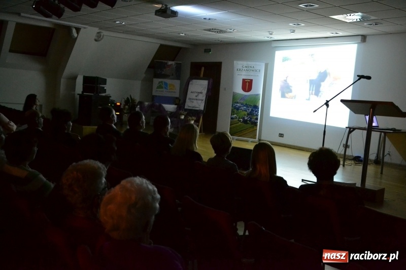 Zdjęcie w galerii na portalu naszraciborz.pl: Aktywni dla Społeczeństwa w gminie Krzanowice - gala na Zamku Piastowskim wiadomości z regionu