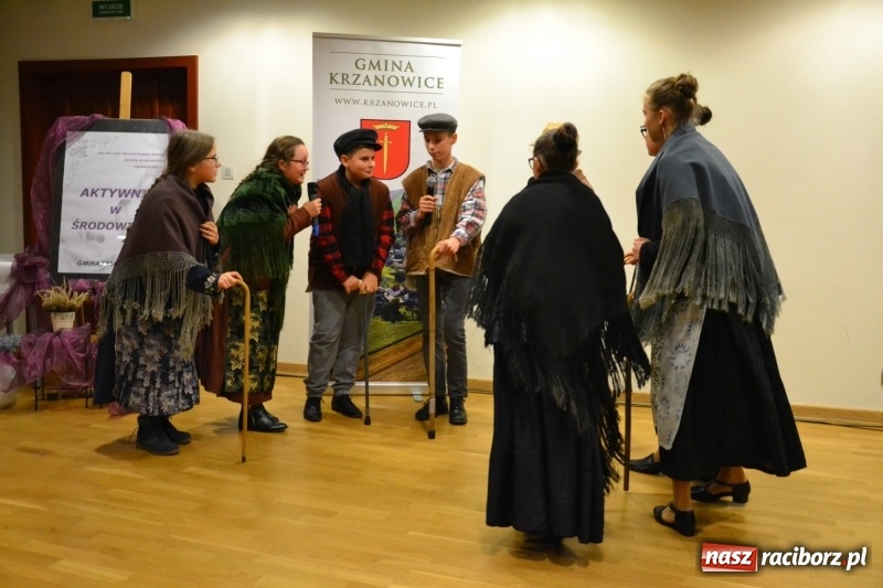 Zdjęcie w galerii na portalu naszraciborz.pl: Aktywni dla Społeczeństwa w gminie Krzanowice - gala na Zamku Piastowskim wiadomości z regionu