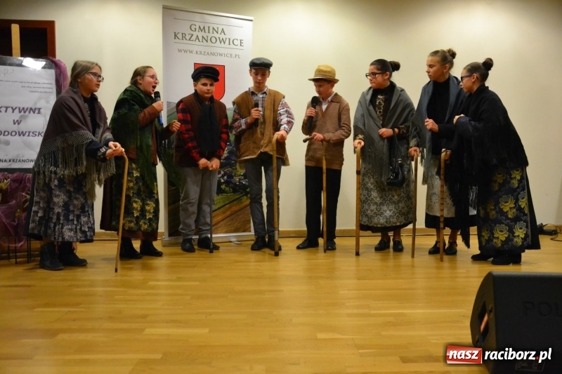 Zdjęcie w galerii na portalu naszraciborz.pl: Aktywni dla Społeczeństwa w gminie Krzanowice - gala na Zamku Piastowskim wiadomości z regionu