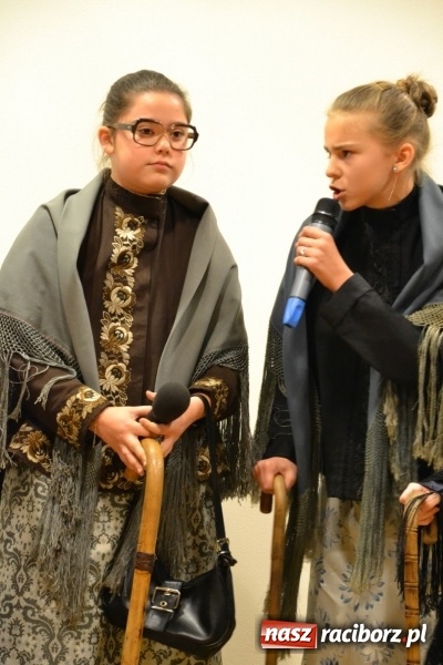 Zdjęcie w galerii na portalu naszraciborz.pl: Aktywni dla Społeczeństwa w gminie Krzanowice - gala na Zamku Piastowskim wiadomości z regionu