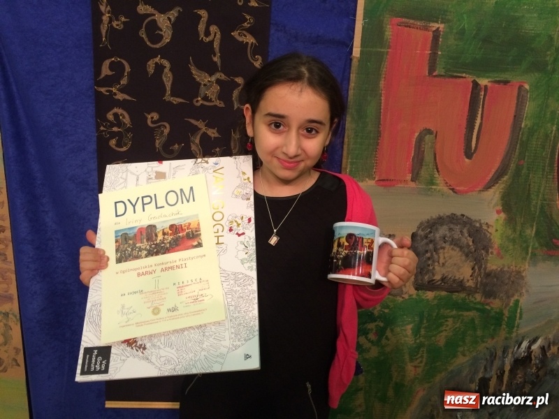 Zdjęcie w galerii na portalu naszraciborz.pl: Uczennica SP1 laureatką konkursu plastycznego Barwy Armenii wiadomości z regionu