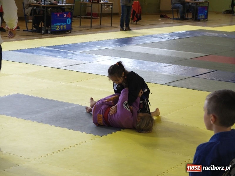 Zdjęcie w galerii na portalu naszraciborz.pl: Podsumowanie Ligi Dzieci i Młodzieży w Ju Jitsu Sportowym wiadomości z regionu