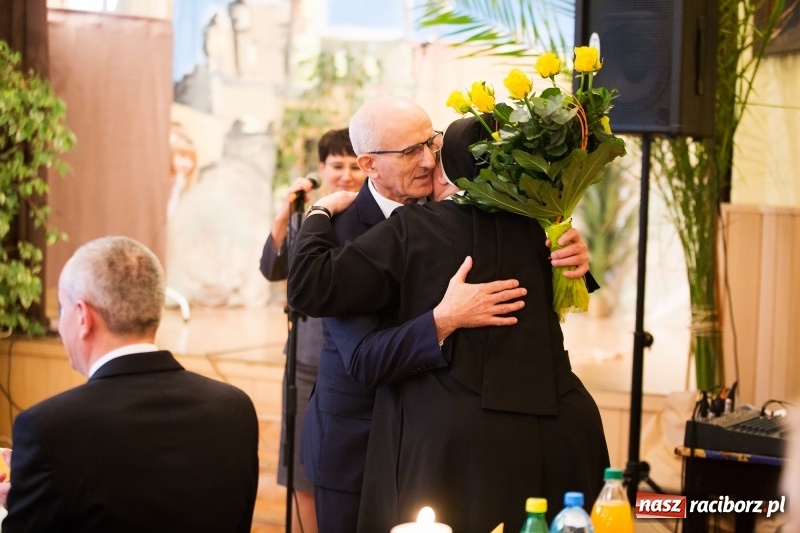 Zdjęcie w galerii na portalu naszraciborz.pl: Dzień pracownika socjalnego w DPS św. Notburgi w Raciborzu wiadomości z regionu