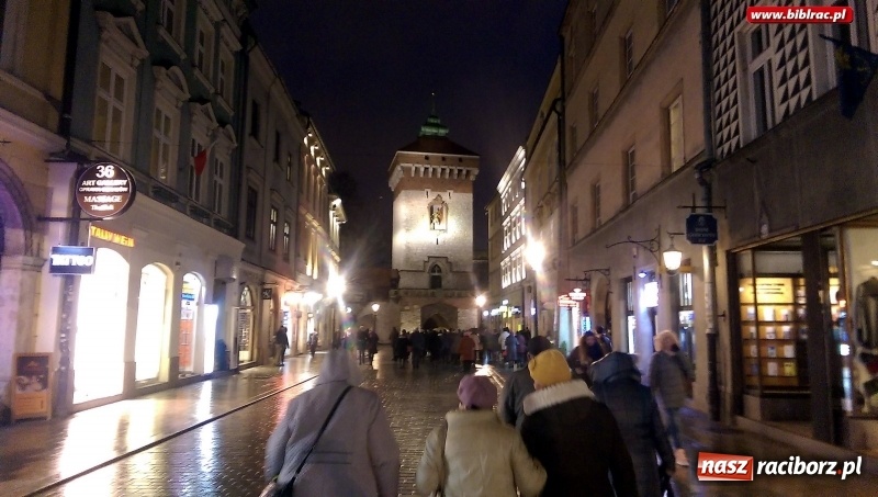 Zdjęcie w galerii na portalu naszraciborz.pl: Uczestnicy projektu Łączy nas książka z wizytą w Krakowie wiadomości z regionu