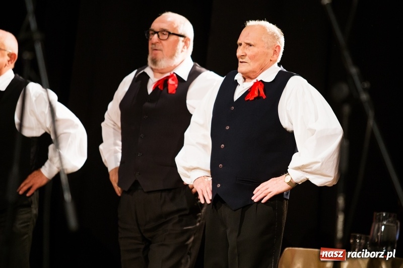 Zdjęcie w galerii na portalu naszraciborz.pl: Polaków drogi ku niepodległości. Wieczór Polski w Strzesze wiadomości z regionu