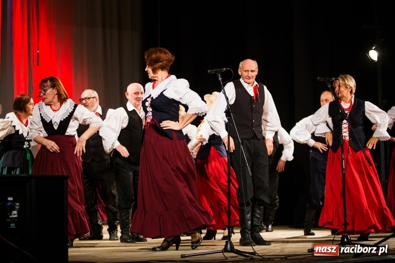 Zdjęcie w galerii na portalu naszraciborz.pl: Polaków drogi ku niepodległości. Wieczór Polski w Strzesze wiadomości z regionu