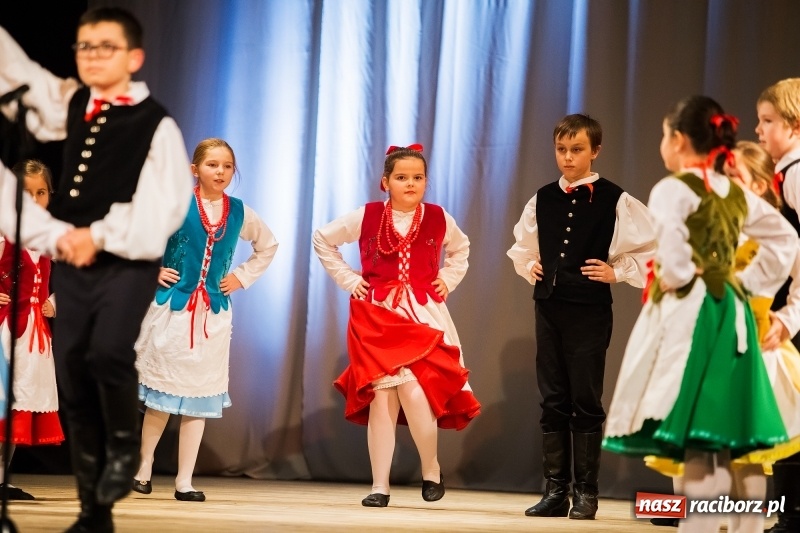 Zdjęcie w galerii na portalu naszraciborz.pl: Polaków drogi ku niepodległości. Wieczór Polski w Strzesze wiadomości z regionu