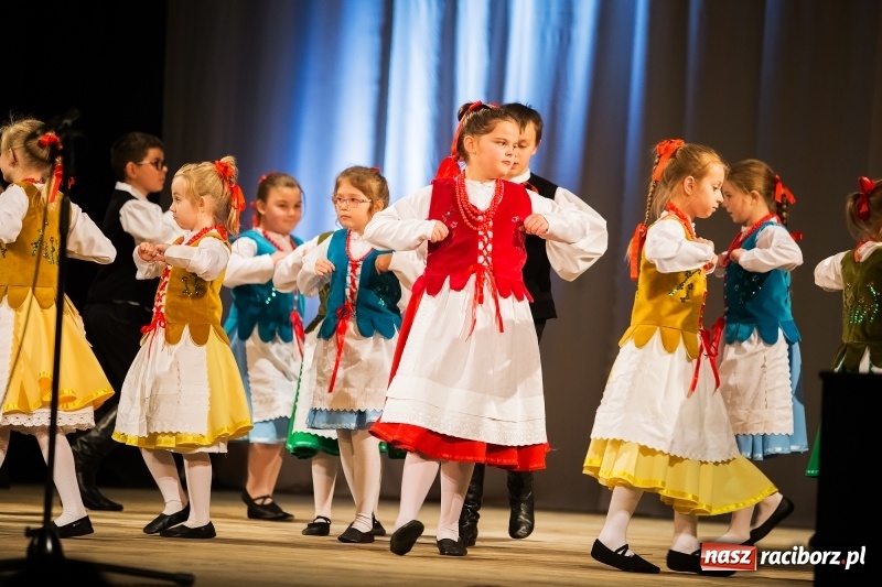 Zdjęcie w galerii na portalu naszraciborz.pl: Polaków drogi ku niepodległości. Wieczór Polski w Strzesze wiadomości z regionu