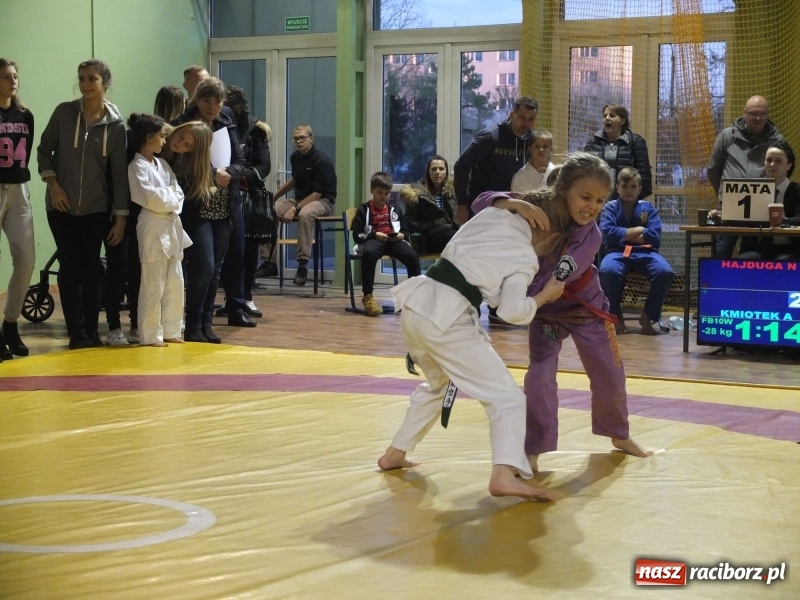 Zdjęcie w galerii na portalu naszraciborz.pl: Sukcesy Łamatorów na zawodach w Kuźni Raciborskiej wiadomości z regionu