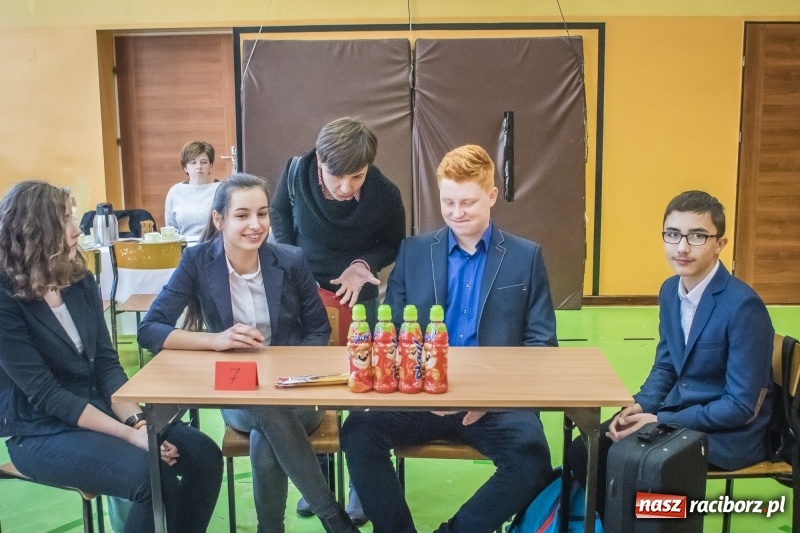 Zdjęcie w galerii na portalu naszraciborz.pl: XI konkurs Spiel mit Deutsch w SP 13 wiadomości z regionu