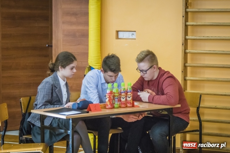 Zdjęcie w galerii na portalu naszraciborz.pl: XI konkurs Spiel mit Deutsch w SP 13 wiadomości z regionu