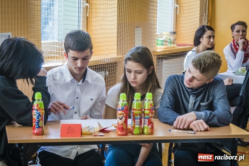 Zdjęcie w galerii na portalu naszraciborz.pl: XI konkurs Spiel mit Deutsch w SP 13 wiadomości z regionu