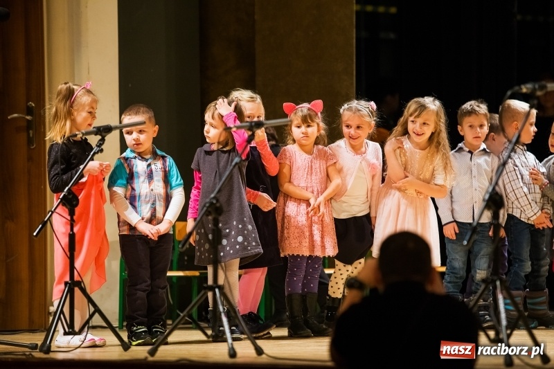 Zdjęcie w galerii na portalu naszraciborz.pl: I Przegląd Małych Form Teatralnych w RCK wiadomości z regionu