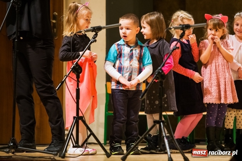 Zdjęcie w galerii na portalu naszraciborz.pl: I Przegląd Małych Form Teatralnych w RCK wiadomości z regionu