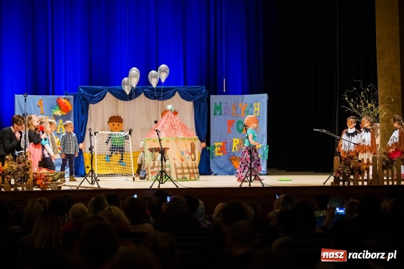 Zdjęcie w galerii na portalu naszraciborz.pl: I Przegląd Małych Form Teatralnych w RCK wiadomości z regionu